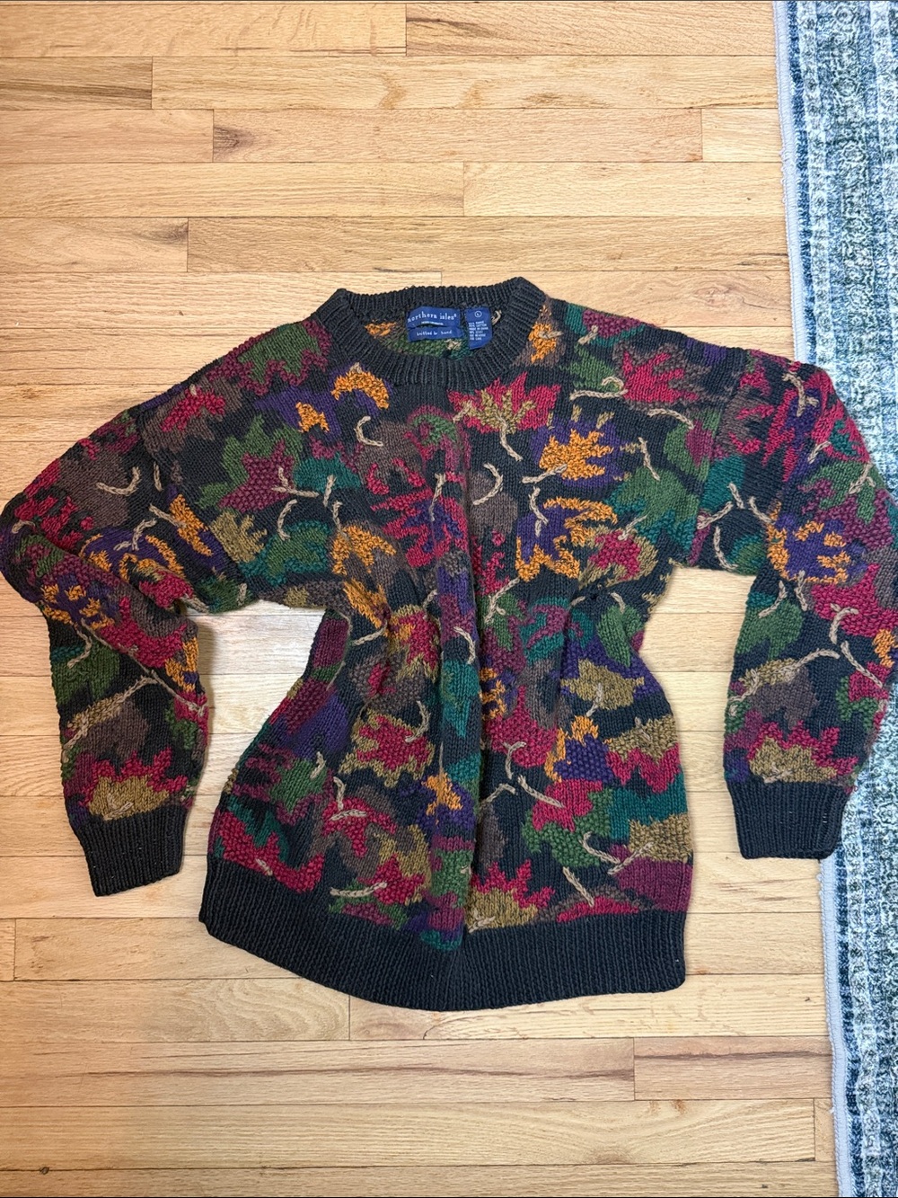 Gorgeous Vintage hand knit northern isles heavyweight sweater autumn